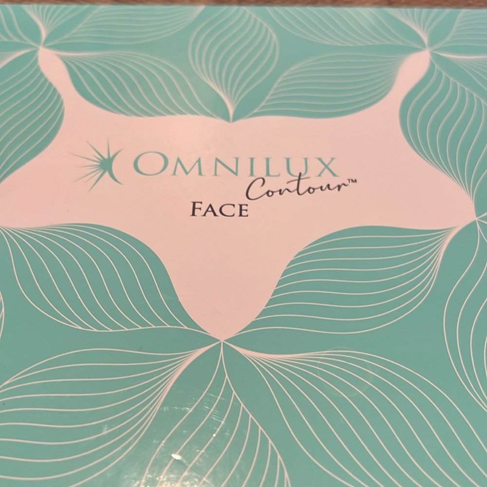Omnilux Contour LED Mask
